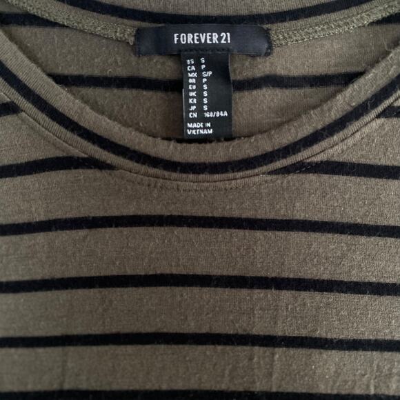 Forever 21 Long Sleeve Midi Dress Size Small - Picture 4 of 4